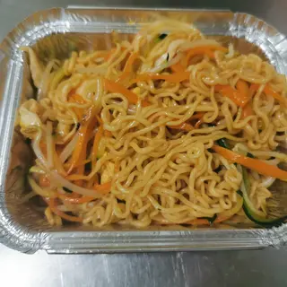 171. Ramen con verdure