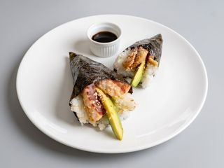 78. Temaki unaghi