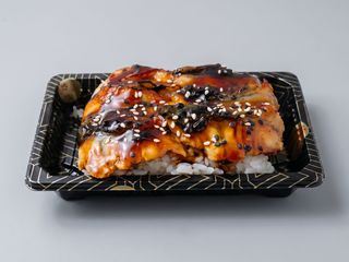 106. Chirashi unaghi