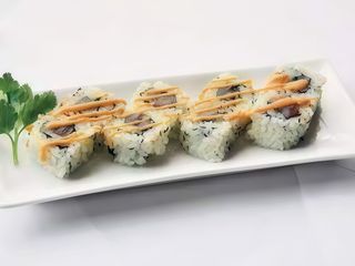 119. Uramaki spicy tuna