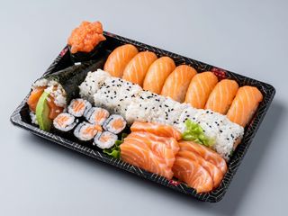 98a sushi salmone 30pz