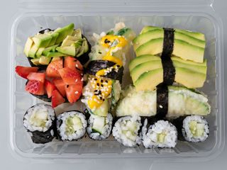 516.Sushi vegetariano