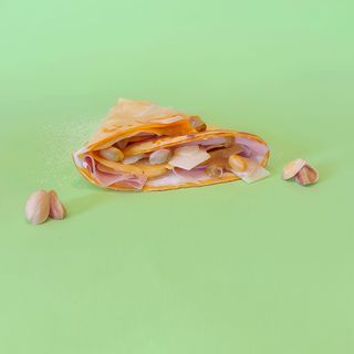 Notre Dame - Salame, formaggio e pomodoro fresco