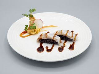 147 Nigiri black branzino bbq 2 pezzi