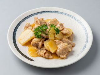 52.Pollo con patate