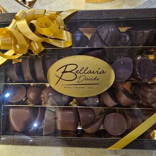 Scatola cioccolatini terza misura