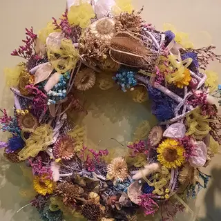COLORFULL WREATH