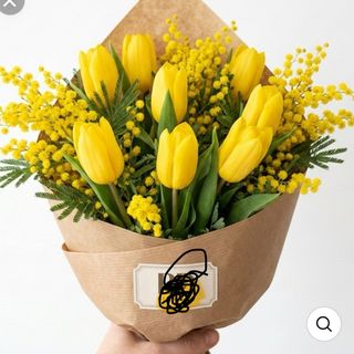 15 tulipani gialli con mimosa normale