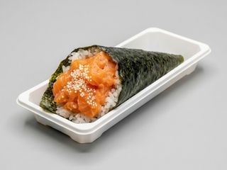 48.Temaki spicy sake