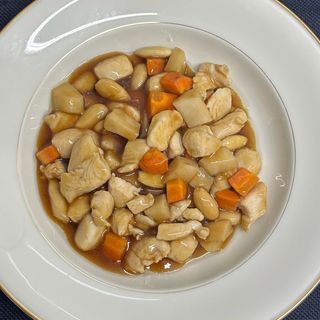 91 Pollo con mandorle