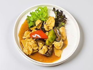 Pollo con Bambù e Funghi