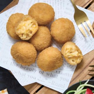 Maccaroni cheese