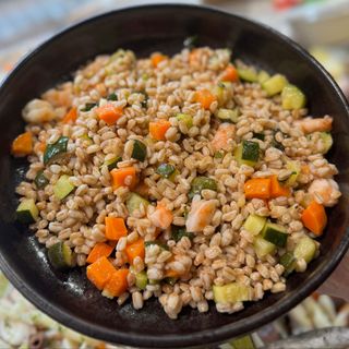 Farro con Gamberi & Zucchine