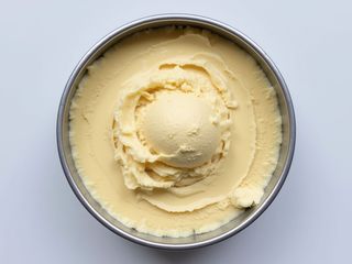 GELATO ALLO ZABAIONE