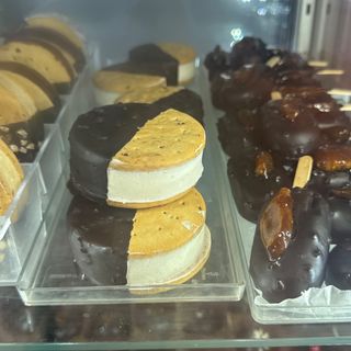 Biscotto tondo al cioccolato