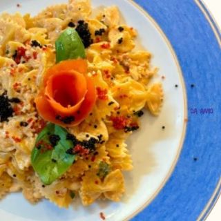 Farfallette al salmone