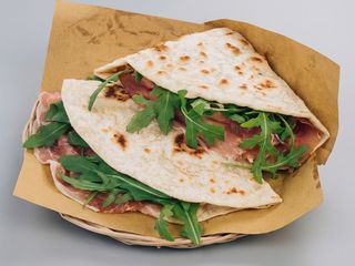 Piadina Crudo