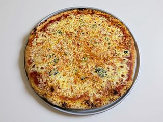 Pizza ai 4 formaggi