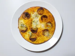 Farinata con gorgo e salamino