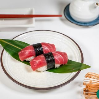 Nigiri tonno - 2 pezzi