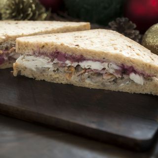 Tramezzino con  radicchio e tonno