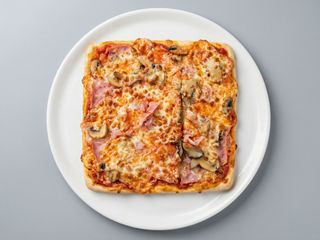 Prosciutto e funghi tonda