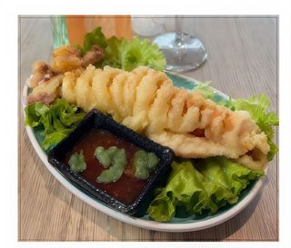 109 Calamari fritti intero