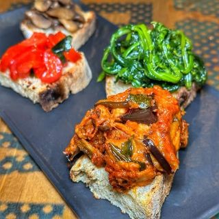 BRUSCHETTE PARTENOPEE