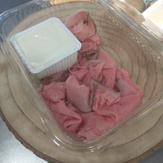 LONDRA---ROAST BEEF / STRACCHINO