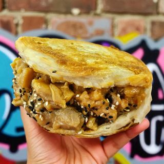 Jia Mo con Pollo Agrodolce