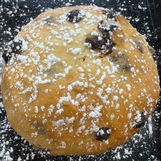 Panino con gocce di cioccolato