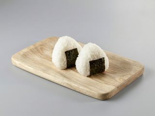 Onigiri sake