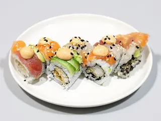 77. Rainbow roll