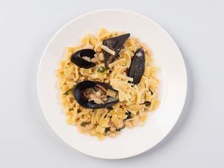Pasta mista fagioli e cozze 