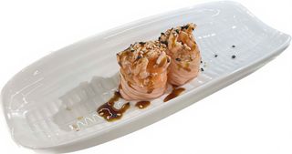 Gunkan salmone spicy scottato 2 pezzi