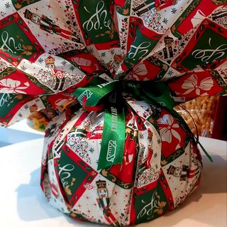 Panettone Noci, Fichi e Cioccolato 750g