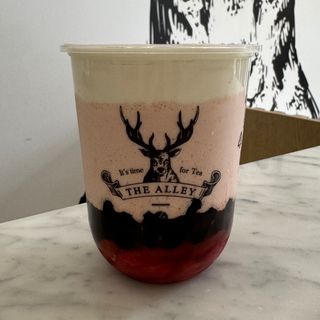 Sweet Strawberry With Tapioca