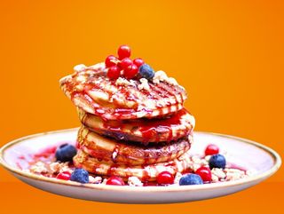 Pancake Pasticcio 3pz - Crema pasticcera e frutta fresca di stagione