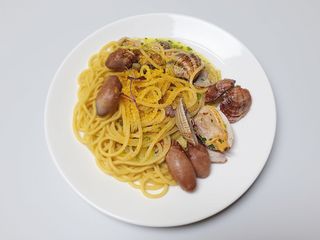 Spaghetti vongole e bottarga