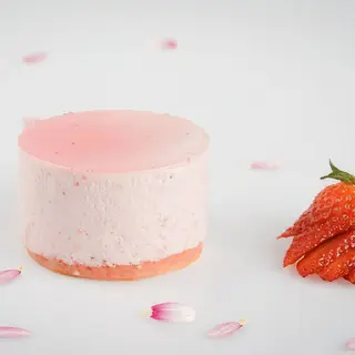 672 Mini mousse alla fragola