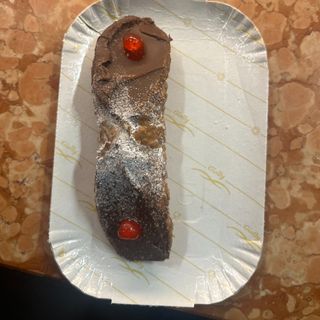 Cannolo grande al cioccolato