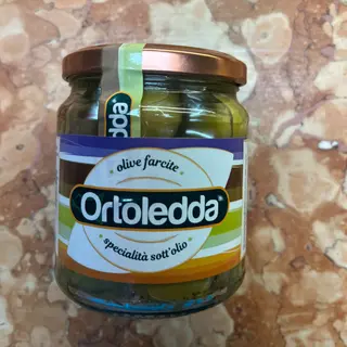 Olive farcite