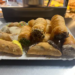 Cannoli piccoli misti