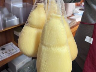 Caciocavallo siciliano