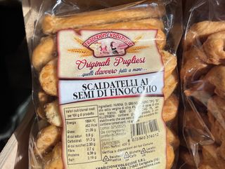 Scaldatelli ai semi di finocchio