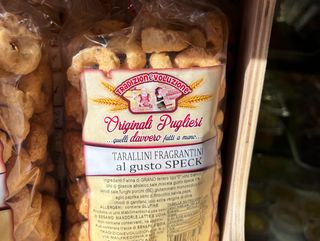 Tarallini fragranti gusto speck