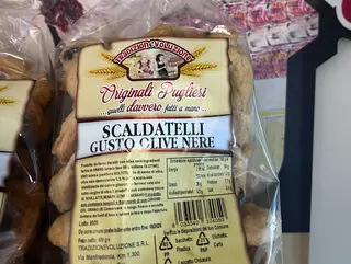 Scaldatelli olive nere