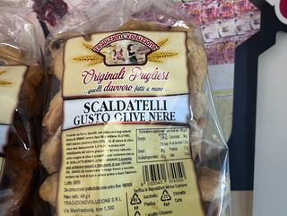 Scaldatelli olive nere