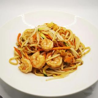 33 Spaghetti saltati con gamberetti