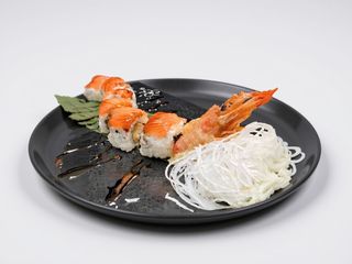 J68 Uramaki dragon roll